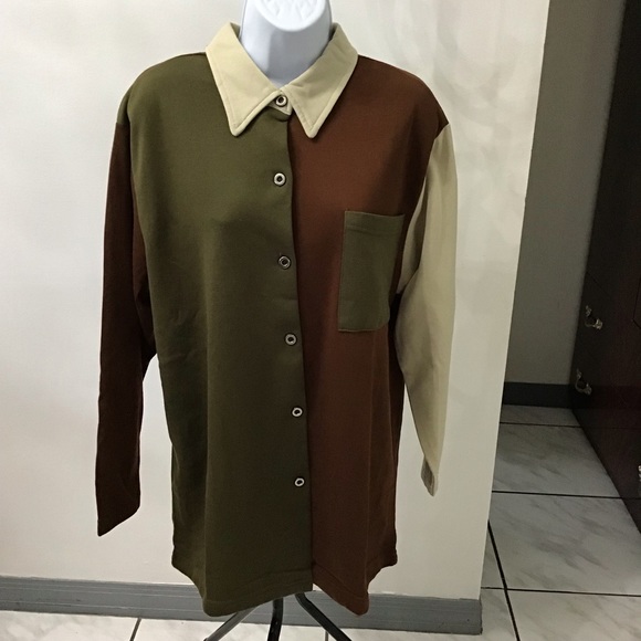 Pants Suit by Fashion Formulas (size runs larger) - Picture 2 of 5